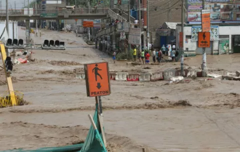Reconstrucción tras lluvias en Perú ascenderá a $6,150 millones 