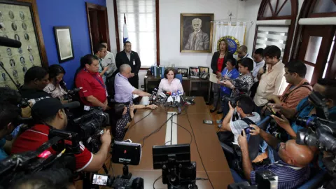 Acusan a Kenia Porcell de encubrir a superiores en caso Odebrecht