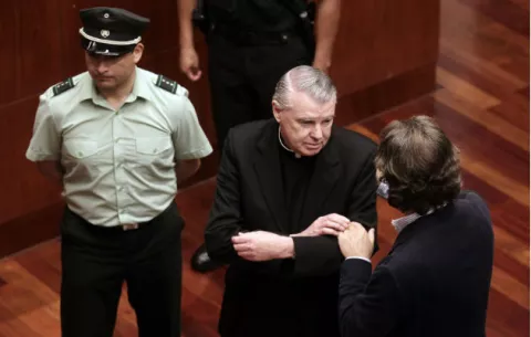 Supremo aprueba expulsión de Chile de sacerdote condenado por abuso a menor