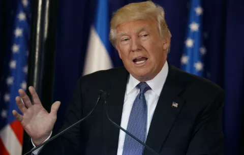 Trump pidió a  dos jefes de inteligencia negar colusión de su campaña con Rusia