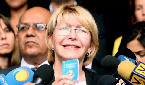 Fiscal general denuncia amenazas en su contra