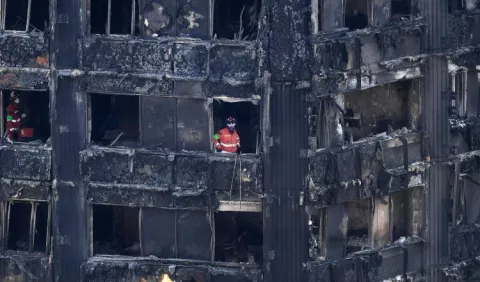 Más de 50  muertos por siniestro en edificio 