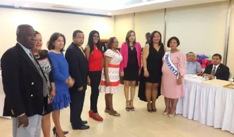 Periodistas cesados y Epasa reciben apoyo