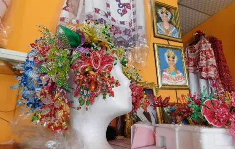 Gertrudis: La dama de los vestidos estilizados