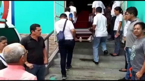 Realizan honras fúnebres de joven encontrado enterrado en Paso Canoas 