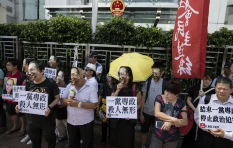 Aumenta la presión sobre China, mientras el Nobel Liu Xiaobo lucha por vivir
