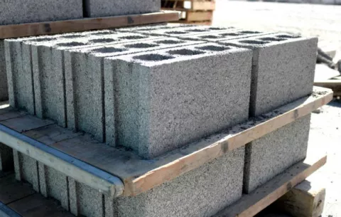 Detectan anomalías de construcción en 45 establecimientos comerciales