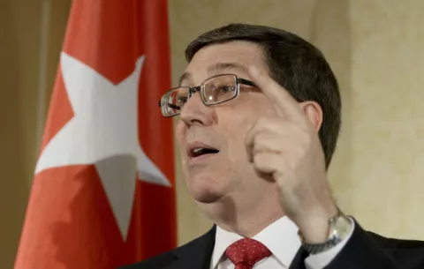 Cuba asegura que no negociará bajo presión con Estados Unidos