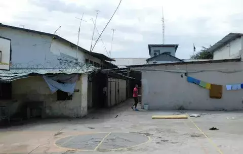 Detenidos deberán ser divididos por hacinamiento en cárcel de Las Tablas