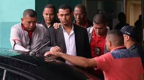 Mayor Cedeño pide réplica a TVN por tratarlo como un narcotraficante