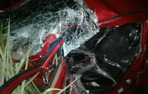 Cuatro lesionados tras colisión en circunvalación en Las Tablas