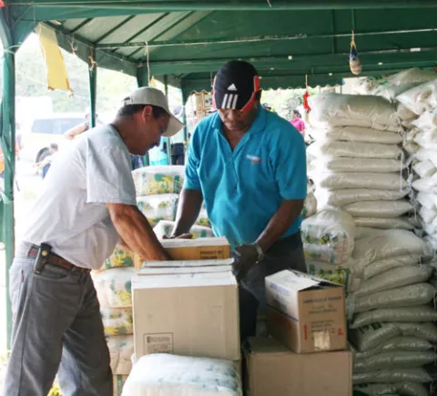 Consumidores denuncian arroz Compita de mala calidad