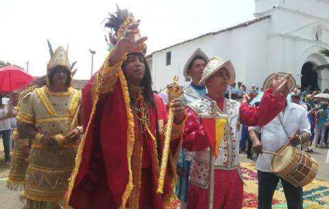 Parita se prepara para fiesta del Corpus