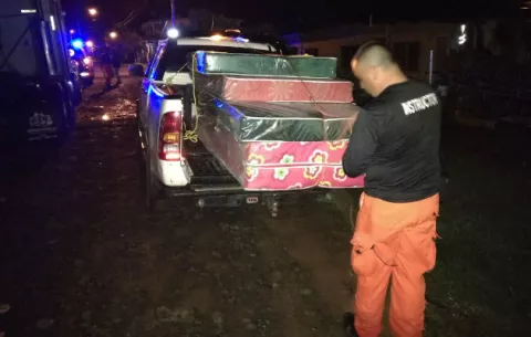 Ayuda para los damnificados por las lluvias en Panamá Oeste
