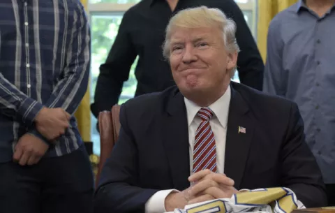 El veto migratorio de Trump se implementará de forma parcial a partir de hoy