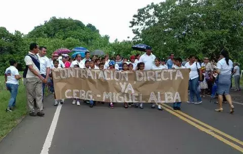 Sigue paro en escuela Miguel Alba de Soná