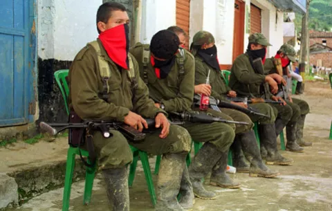 El ELN está dispuesto a cese del fuego para mostrar que busca la paz 