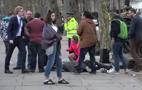 Europeos aprenden a vivir con ataques terroristas 