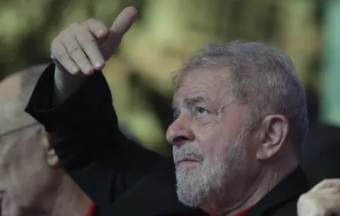 Lula afirma que "el pueblo quiere votar" y se suma al coro "Fuera Temer"