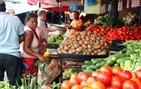 Primer día de huelga de productores dispara lo precios en el Mercado