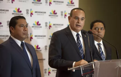 Identifican restos calcinados de periodista mexicano 