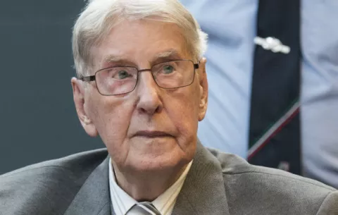 Muere exguardia que pidió perdón por ser cómplice en crímenes del nazismo