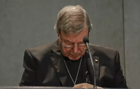 El Cardenal que supuestamente tocó a niños y se exhibió desnudo ante ellos