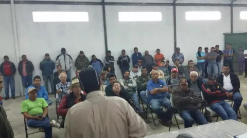 Productores de Tierras Altas se reúnen hoy con ministro Carles en Volcán