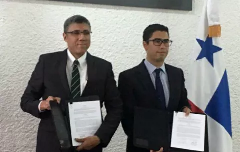Panamá y México compartirán información sobre cuentas financieras en 2018