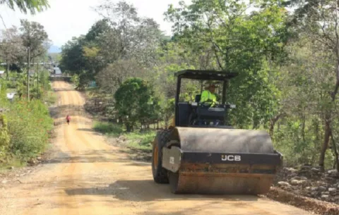 Construcción de vereda en Río Rita Norte generó polémica