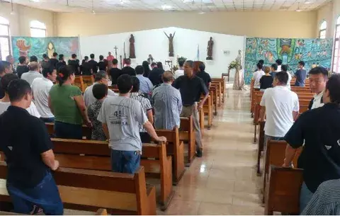 Despiden a chino asesinado en fonda de Colón