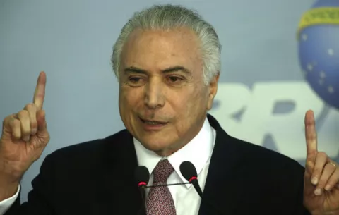 Temer enfrenta una nueva huelga general debilitado por denuncia de corrupción