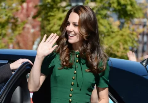 Dolce &amp; Gabbana lanza costoso vestido inspirado en Kate Middleton