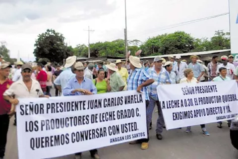 Piden un alto a las importaciones