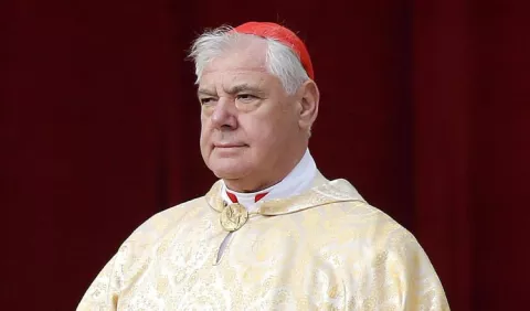 Cardenal niega  diferencias con  Francisco