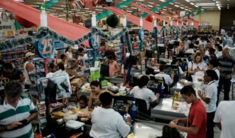 Brasil registra primera deflación en 11 años y la mayor en  décadas
