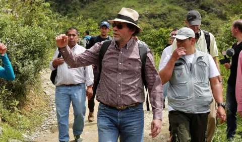 Las Farc dejan las armas pero el futuro de los guerrilleros es incierto