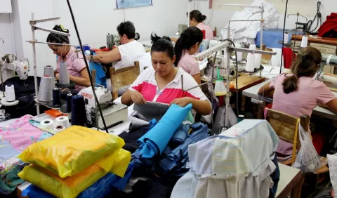  "Empresarios se niegan a  medir  costo de  vida"