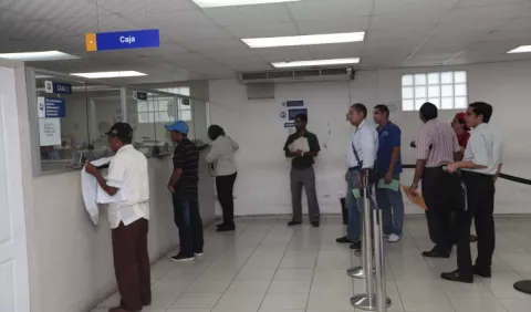 Los contadores  requieren    actualización de  la Ley 57        