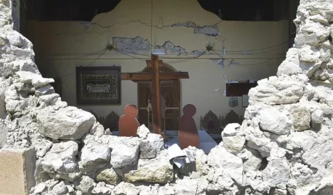 Terromoto deja dos muertos en isla griega de Kos