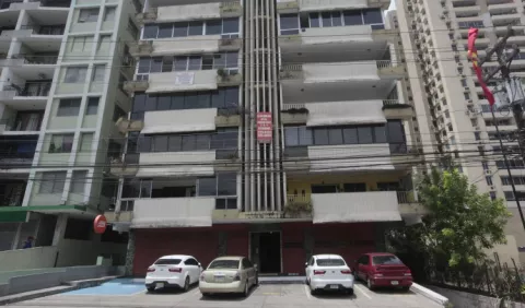 Negocio de bienes y raíces cae por proliferación de corredores piratas