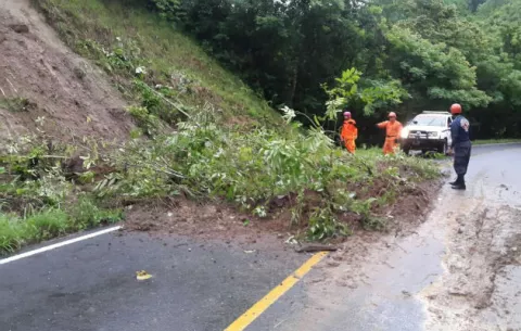 Crecida de ríos y afectaciones por fuertes lluvias en Veraguas
