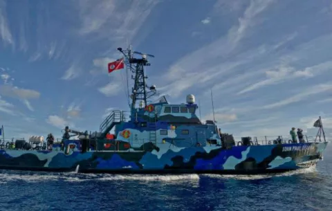 Sea Shepherd analiza denunciar a pescadores, pese a su expulsión de Panamá