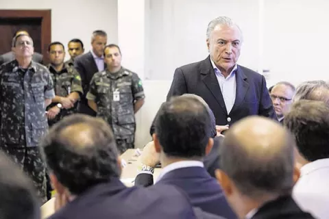 Congreso cabildea sobre el caso del presidente Michel Temer