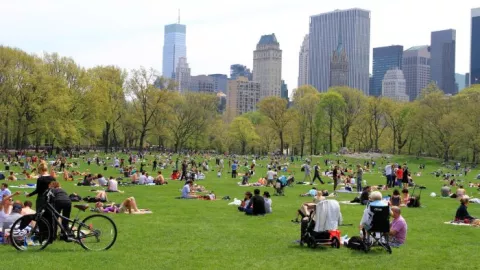 Nueva York ofrece acampar en parque de forma gratuita 
