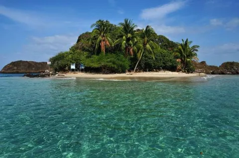 Cuestionan vigilancia de autoridades panameñas en Parque Nacional Coiba