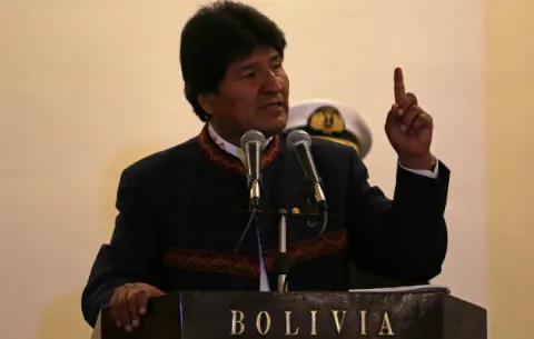 Evo Morales llama "Caín" a Chile y critica sus ejercicios navales con EE.UU.