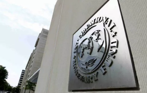 El FMI rebaja el crecimiento económico de Latinoamérica y el Caribe