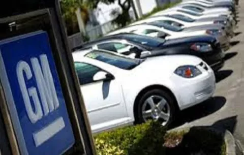 Multa a General Motors de México por vender autos sin certificado ambiental
