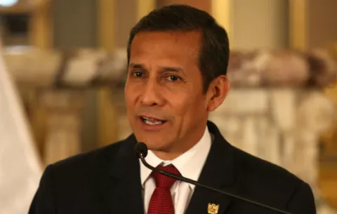 Kenji Fujimori visitó a Humala y le llevó un sandwich preparado por su padre